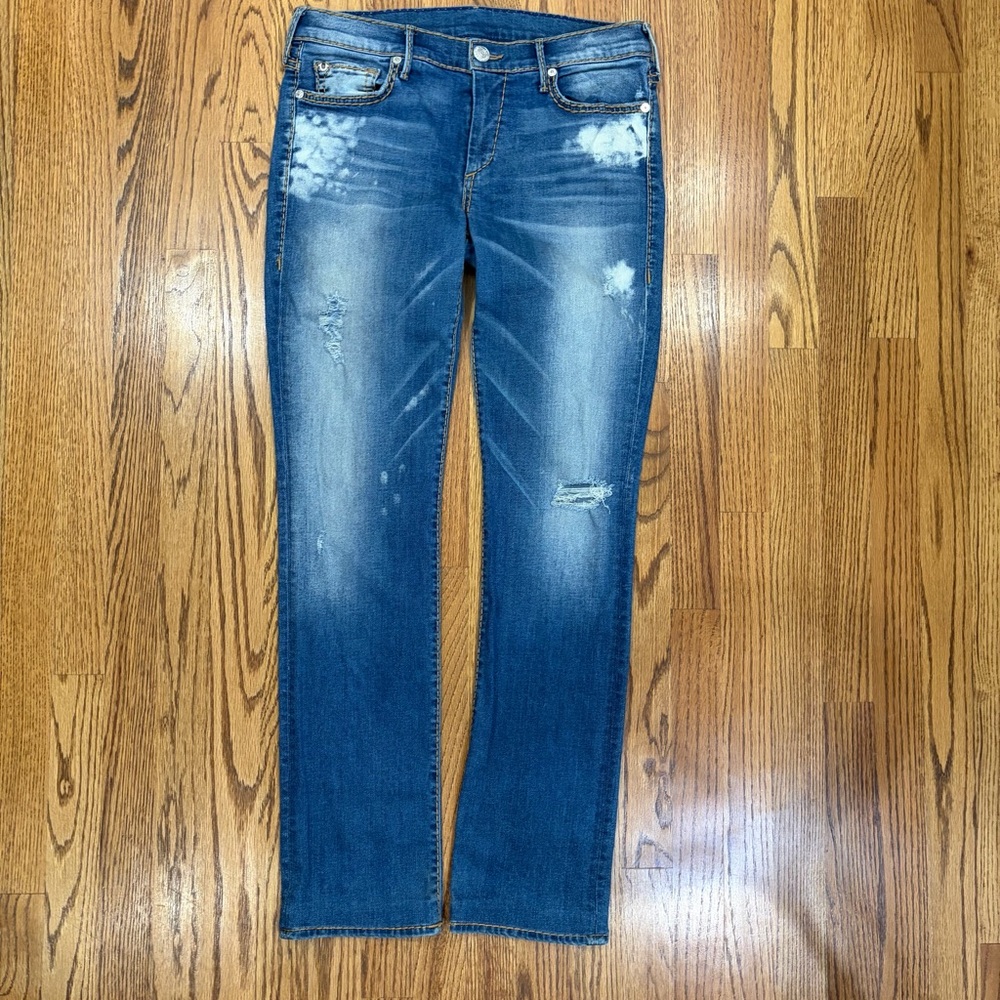True Religion Cora Straight Jeans  Lightly Distressed (30)